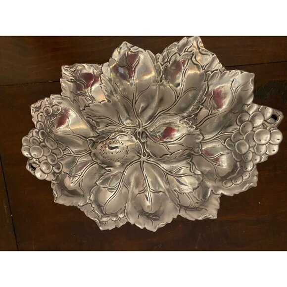 Arthur Court Grape Cast Aluminum Deviled Egg Holder - Picture 2 of 4